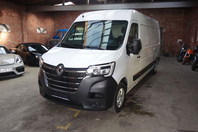 Renault Master 243.621 km 12.980 € Hilden 40721