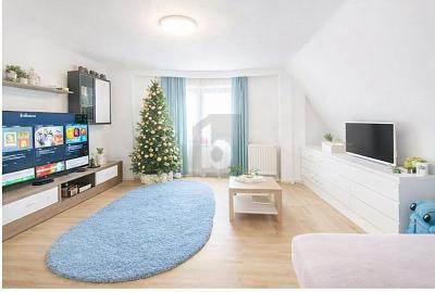 HELLES WOHNEN UNTER DEM DACH MIT POTENZIAL - Dachgeschoßwohnung Stutensee | Angebot:26029761