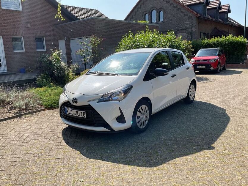 Yaris