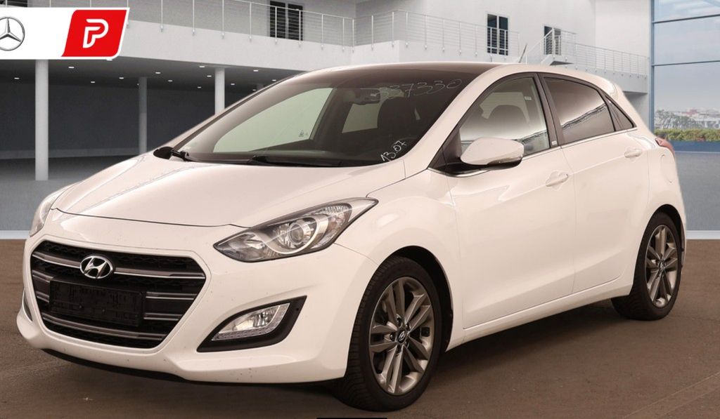 Hyundai i30 87.865 km 10.990 &euro; Geilenkirchen 52511