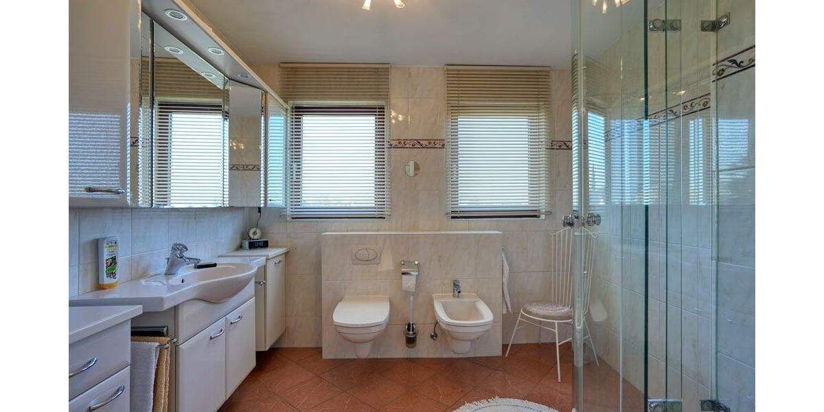 Einfamilienhaus mit Erweiterungspotential auf großem Grundstück in ruhiger Wohnlage 5 zimmer