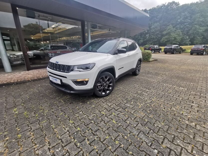 Jeep Compass 65.000 km 25.190 € Kirschweiler 55743