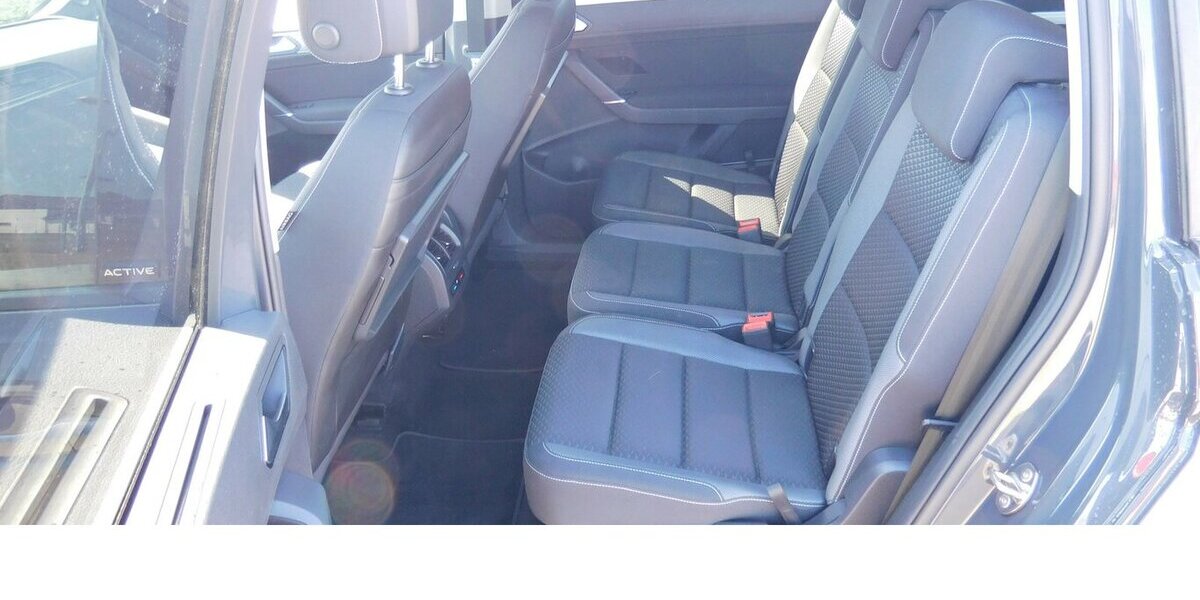 VW Touran 1.5 Comfortline Active BMT TSI DSG Navi 21.400 km 23.990 &euro; Vordorf 38533