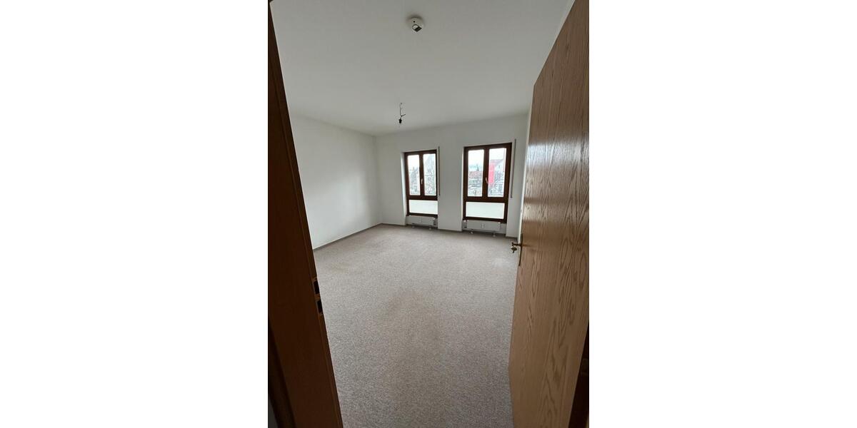 Etagenwohnung Bad Buchau - 2 Zimmer, 67 m&sup2;, 820&euro; | Angebot:25537876
