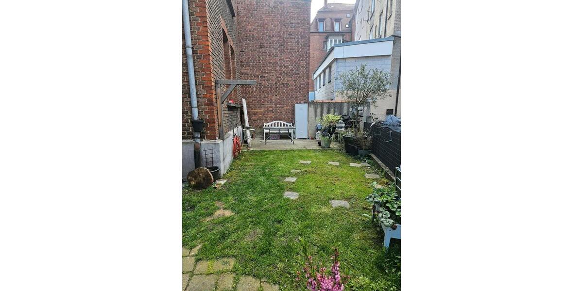 Mehrfamilienhaus, Wohnhaus Ulm - 9 Zimmer, 240 m&sup2;, 1.200.000&euro; | Angebot:26198532