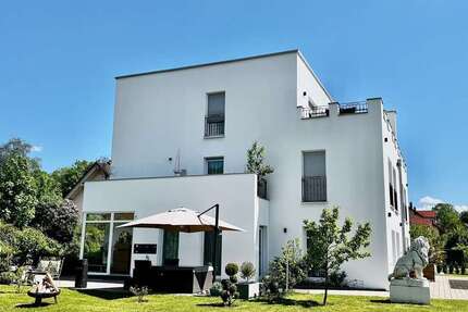Haus zum Kaufen in Isny im Allgäu 1.200.000 € 192.14 m²