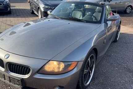 BMW Z4 215.407 km 5.750 &euro; Saarlouis 66740