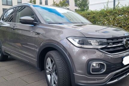 VW T-Cross 35.786 km 21.300 € Frankfurt am Main 60596