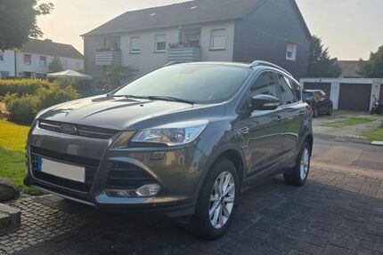 Ford Kuga 62.571 km 12.900 &euro; Unna 59427