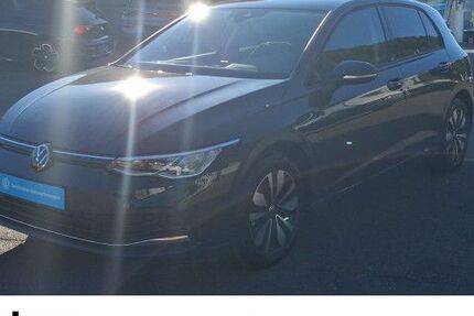 VW Golf 8.695 km 22.830 &euro; Albstadt 72458