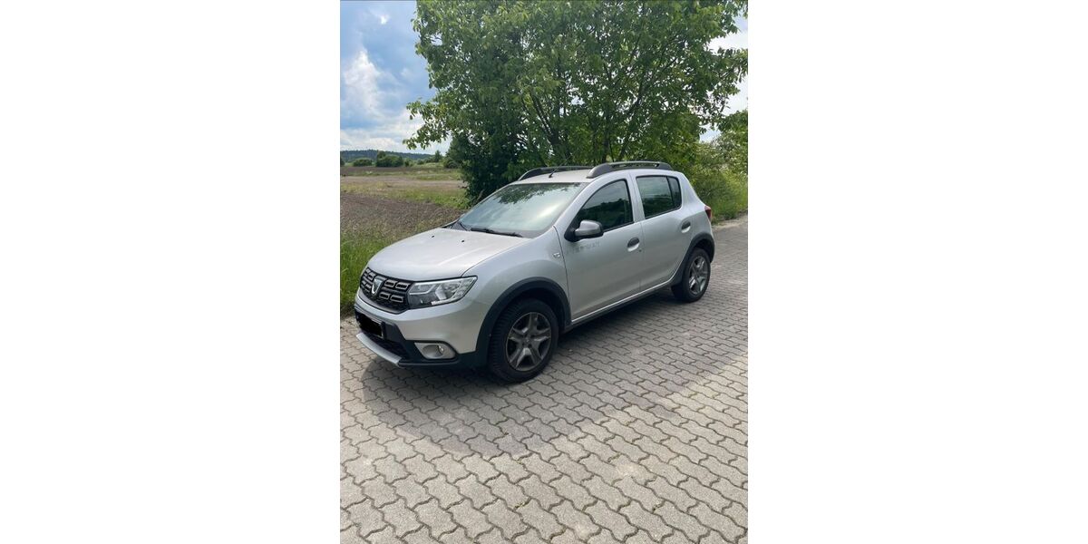 Dacia Sandero 59.700 km 6.700 &euro; Halberstadt 38820