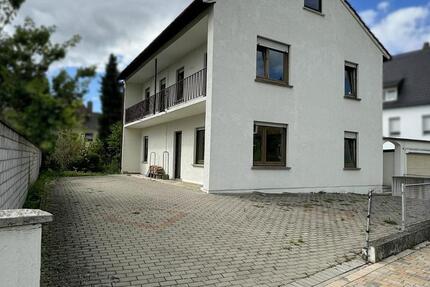 Provisionsfrei: Freistehendes Einfamilienhaus Karlstadt 5 zimmer