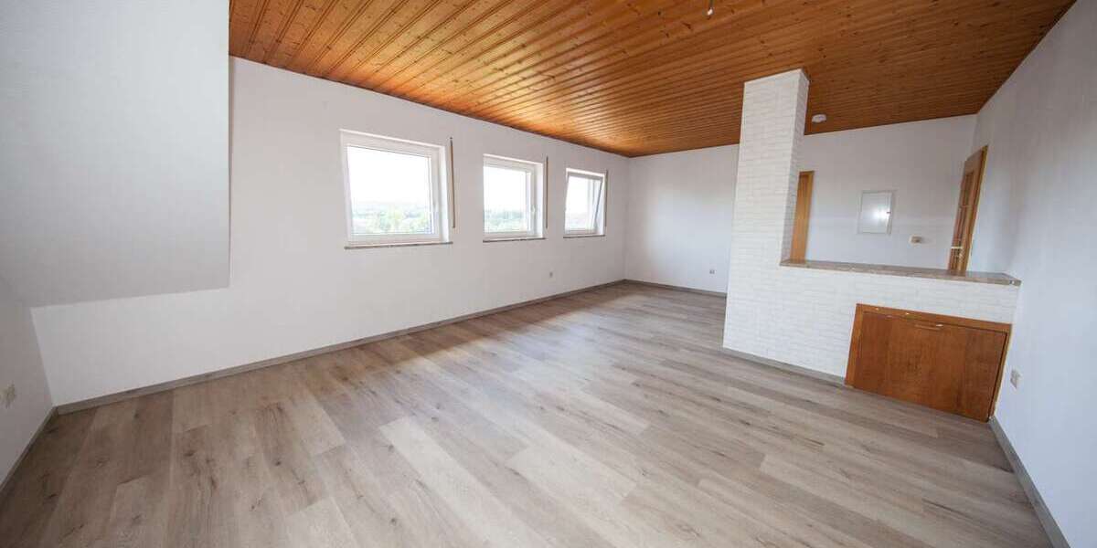 Etagenwohnung Bad Rodach - 3 Zimmer, 66 m&sup2;, 125.000&euro; | Angebot:27131775