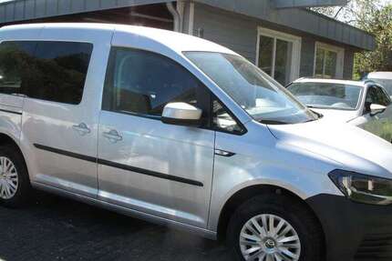VW Caddy 1,4 TGI Trendline 1.HD scheckheft 5Sitzer 132.000 km 13.987 &euro; Bergneustadt 51702