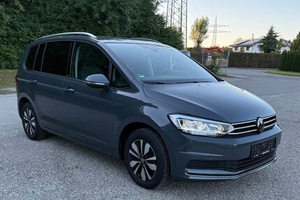 VW Touran 13.600 km 33.000 € Schongau 86956