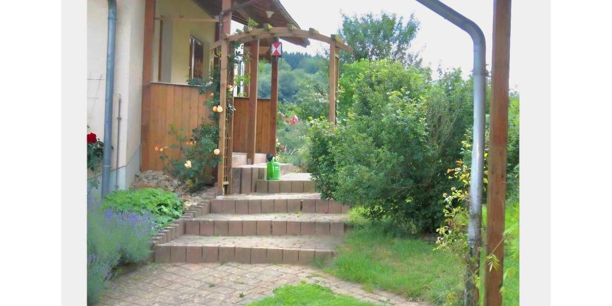 Einfamilienhaus Birkenfeld - 11 Zimmer, 350 m&sup2;, 849.000&euro; | Angebot:27145824