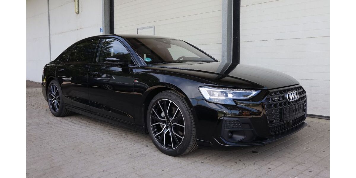 Audi A8 16.000 km 89.000 &euro; Passau 94034