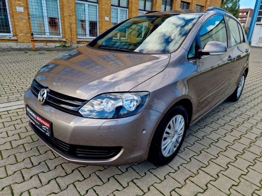 VW Golf 215.200 km 3.990 € Leipzig 04328