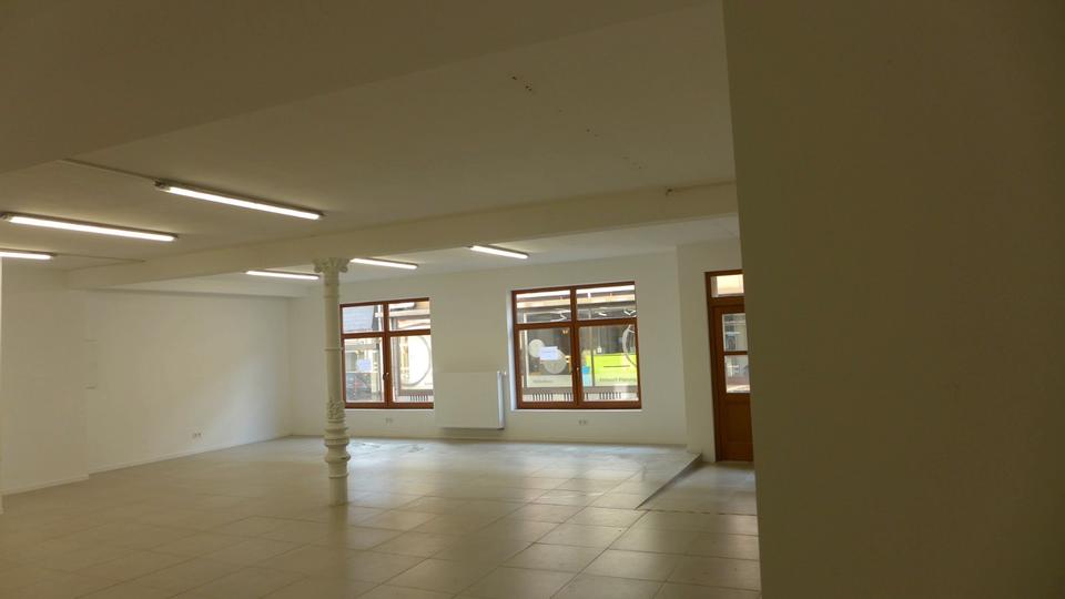 Gewerbeobjekt Wadern - 1.200&euro; | Angebot:26358864