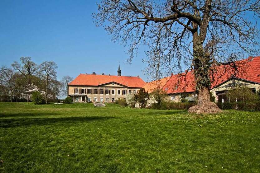 Wohnung zum Mieten in Lucklum 2.772 € 194 m² 5 zimmer