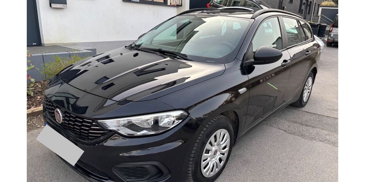 Fiat Tipo 132.000 km 6.900 &euro; Dortmund 44388