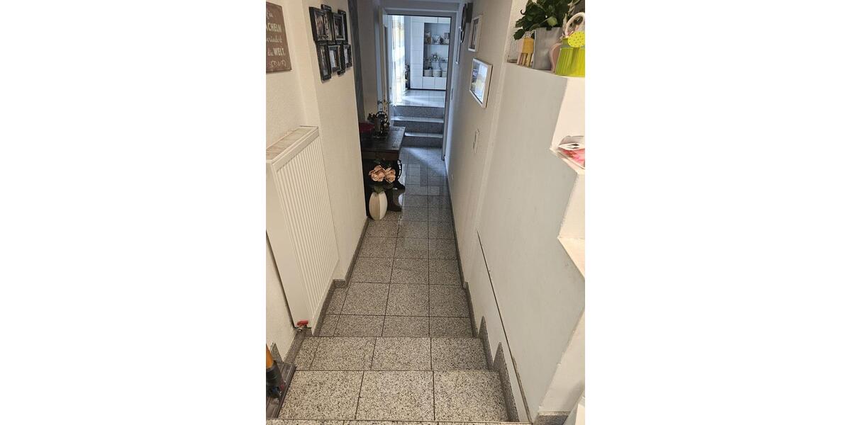 Erdgeschoßwohnung Wuppertal Arrenberg - 3 Zimmer, 84 m&sup2;, 210.000&euro; | Angebot:24841798