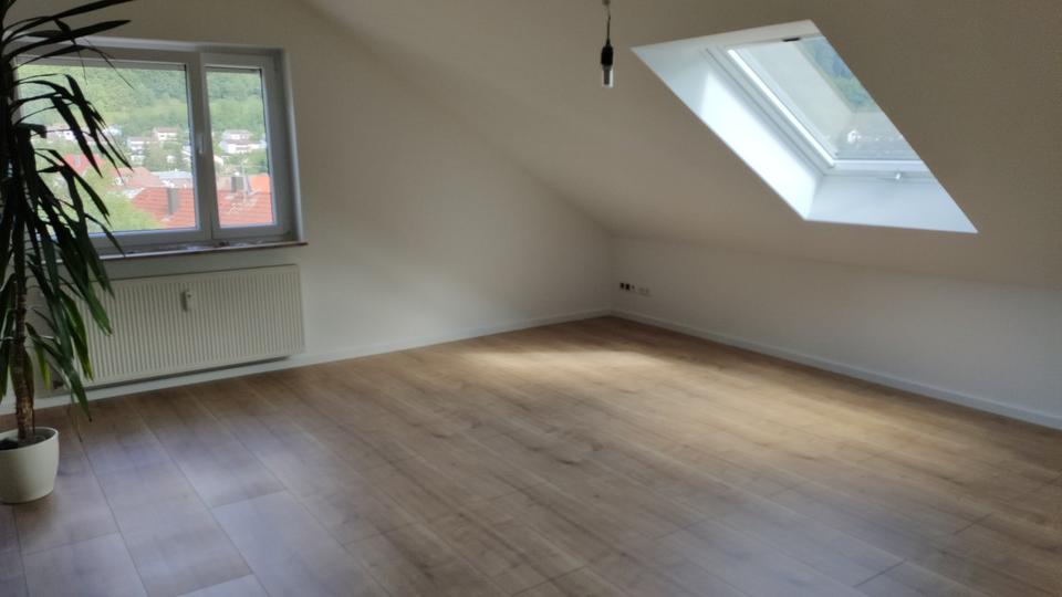 Dachgeschoßwohnung Reutlingen Reutlingen-Betzingen - 3 Zimmer, 91 m&sup2;, 280.000&euro; | Angebot:24475253