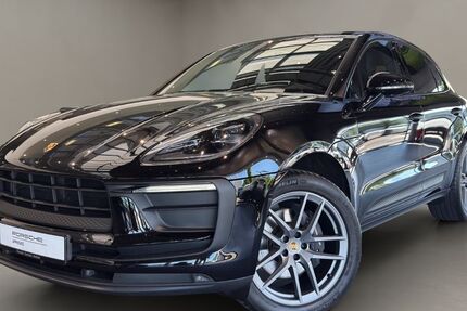 Porsche Macan 31.081 km 69.200 &euro; Aachen 52068