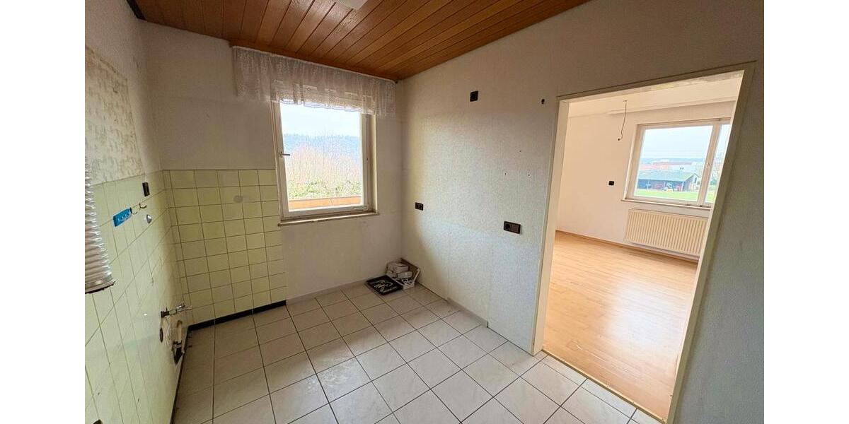 Einfamilienhaus Ochsenfurt - 8 Zimmer, 185 m&sup2;, 449.000&euro; | Angebot:26228698