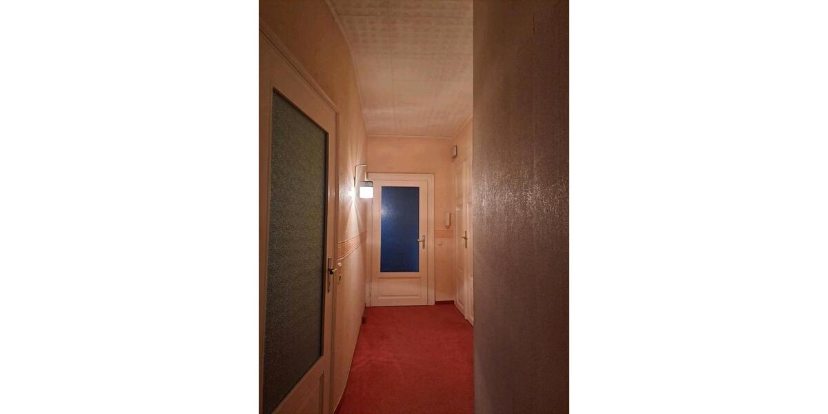 Etagenwohnung Roßwein - 1 Zimmer, 350&euro; | Angebot:23175173