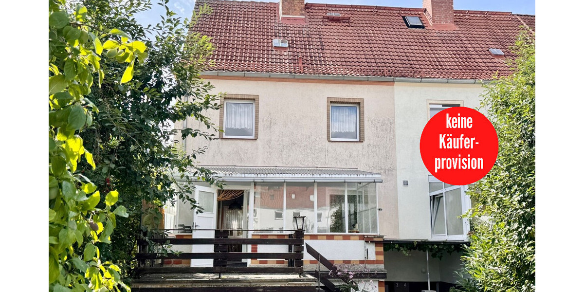 HORN IMMOBILIEN ++ Neubrandenburg Vogelviertel, Haus mit Grundstück, Terrasse und 3 Garagen - Reihenendhaus Neubrandenburg Datzeberg | Angebot:26974618