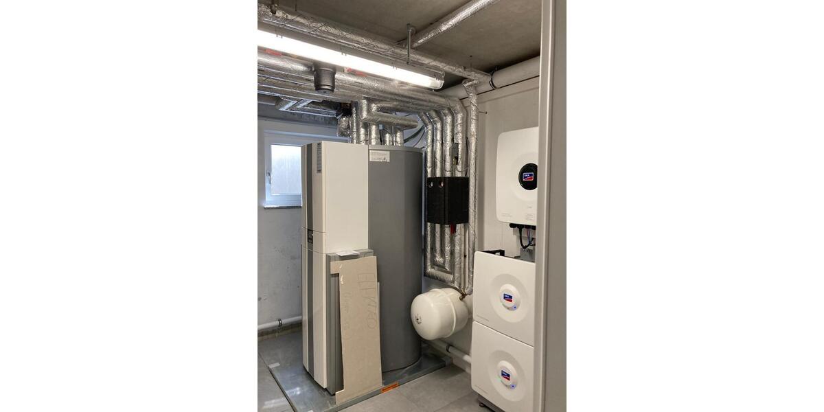Doppelhaushälfte Herrenberg - 7 Zimmer, 183 m&sup2;, 2.700&euro; | Angebot:26591645