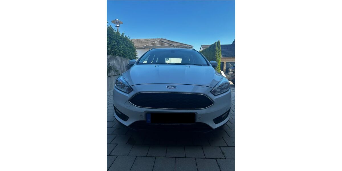 Ford Focus 179.000 km 7.200 &euro; Pfeffenhausen 84076