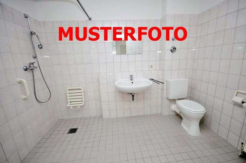 Wohnung zum Mieten in Wittmund 475 € 57.62 m²