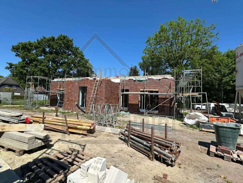 Haus zum Kaufen in Weener 359.000 € 129.12 m²
