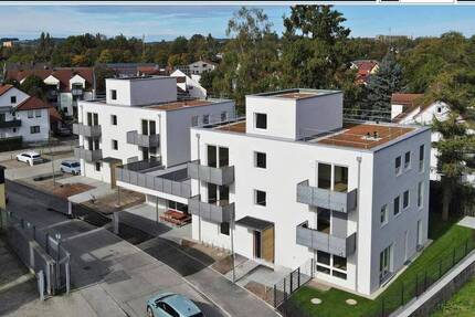 Licht, Luft & Luxus : Traumhafte 3-Zi.-NeubauWohnung mit Dachterrasse & Balkon - Erstbezug