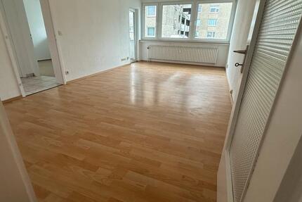 Wohnung Pinneberg - 3 Zimmer, 66 m&sup2;, 185.000&euro; | Angebot:25080336