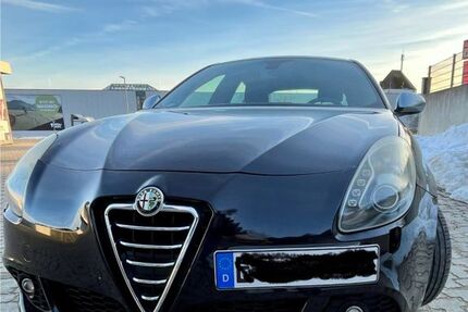Alfa Romeo Giulietta 174.000 km 5.800 &euro; Eggenfelden 84307