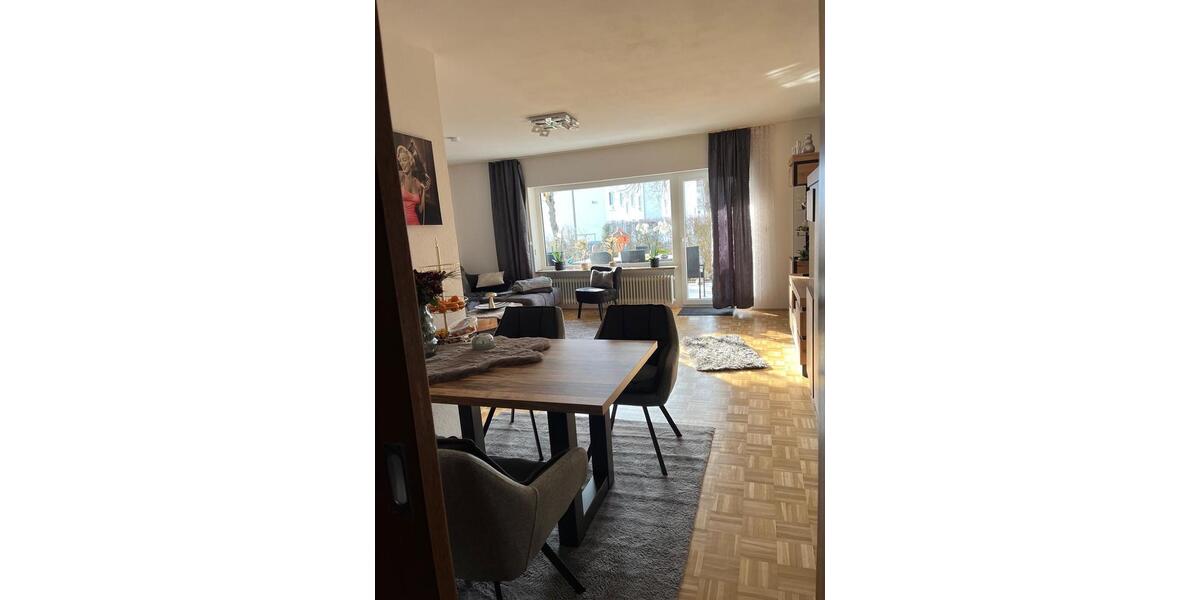 Reihenhaus Regenstauf - 4 Zimmer, 110 m&sup2;, 1.000&euro; | Angebot:25355661