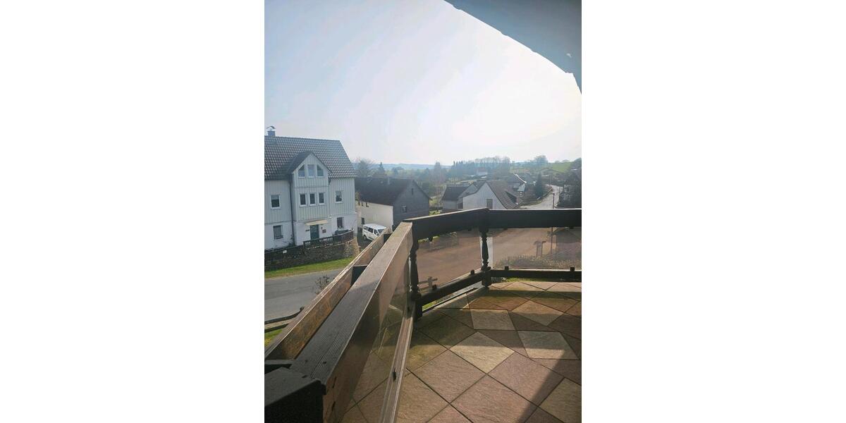 Dachgeschoßwohnung Hennef (Sieg) - 2 Zimmer, 85 m&sup2;, 980&euro; | Angebot:25410222