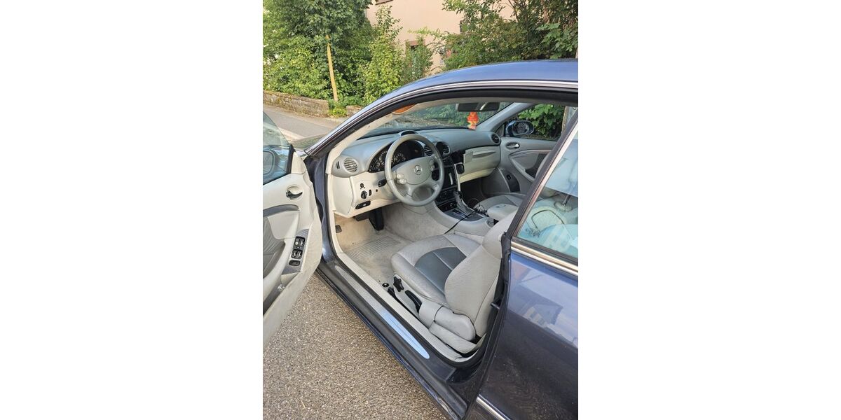 Mercedes-Benz CLK 240 240.000 km 2.000 &euro; Külsheim 97900