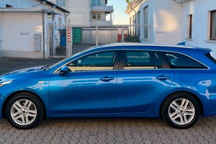 Kia ceed / Ceed 112.700 km 11.998 &euro; Limburg an der Lahn 65551