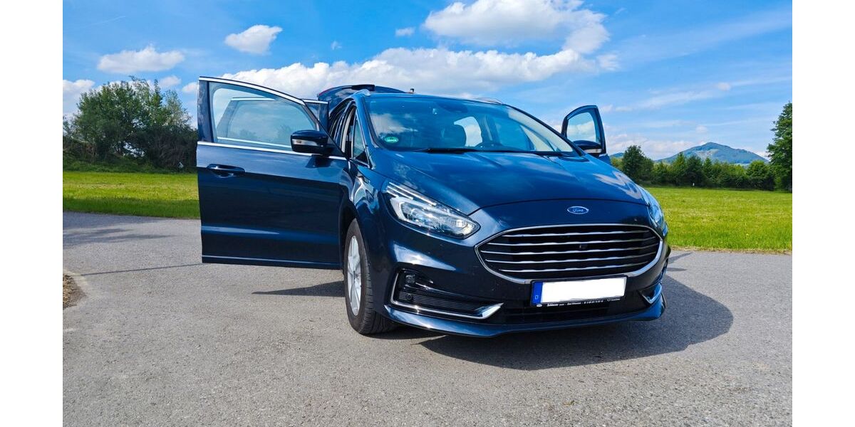 Ford S-Max 50.700 km 20.990 &euro; Brannenburg 83098