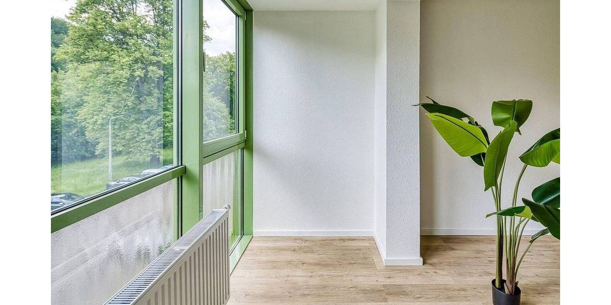 Wohnen mit LIFT - helle, moderne TOP 2-Zimmer-Wohnung ab 01.05.26 mit EBK, Balkon & Loggia 2 zimmer
