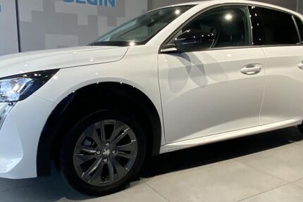 Peugeot 208 13.708 km 19.700 &euro; Augsburg 86179