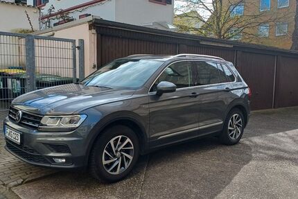VW Tiguan 85.700 km 17.900 &euro; Frankfurt 60599