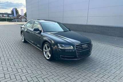 Audi A8 309.000 km 21.000 € Berlin 10967