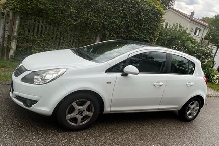 Opel Corsa 152.000 km 3.300 &euro; Gauting 82131