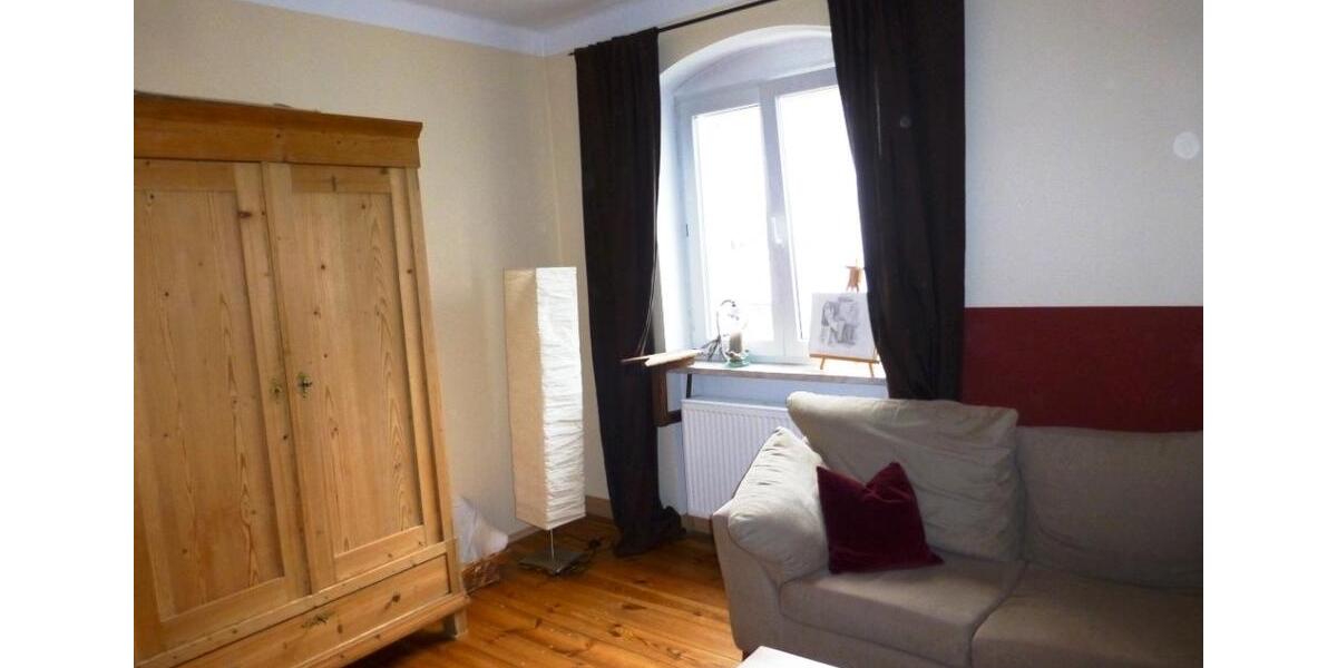 Etagenwohnung Kitzingen - 4 Zimmer, 106 m&sup2;, 880&euro; | Angebot:26338962