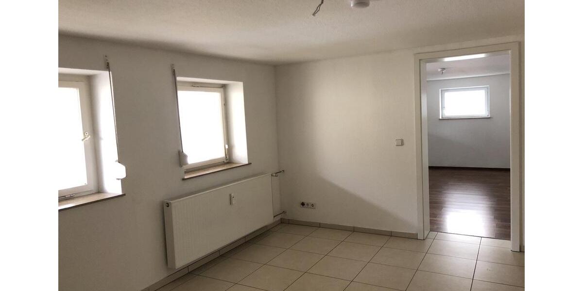 Erdgeschoßwohnung Crailsheim - 2 Zimmer, 47 m&sup2;, 430&euro; | Angebot:25432102